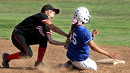 Photo Gallery: Burbank girls softball beats Glendale, 10-0